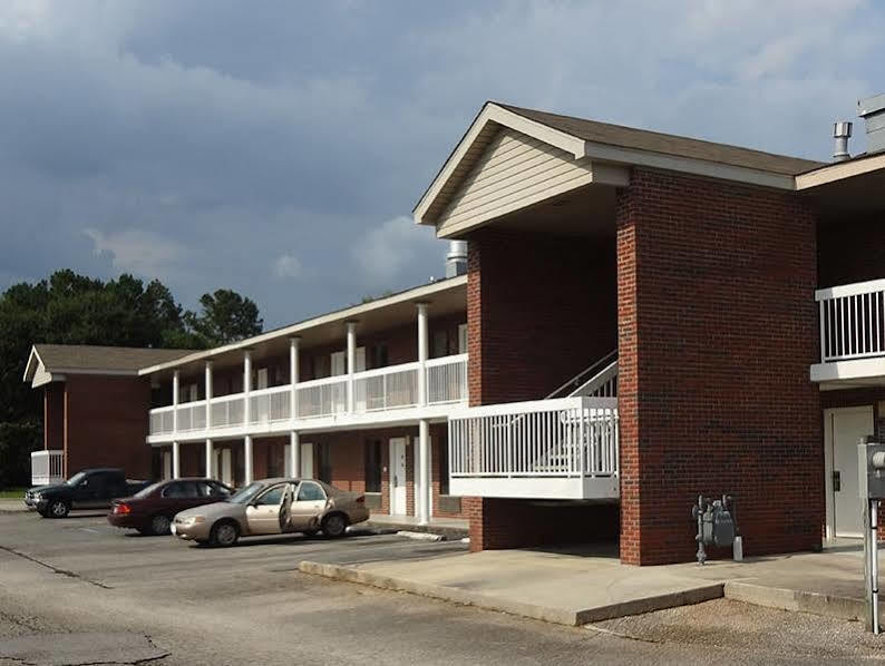 Best Inn Formerly Known As M Star Hotel Chickasaw Exterior foto
